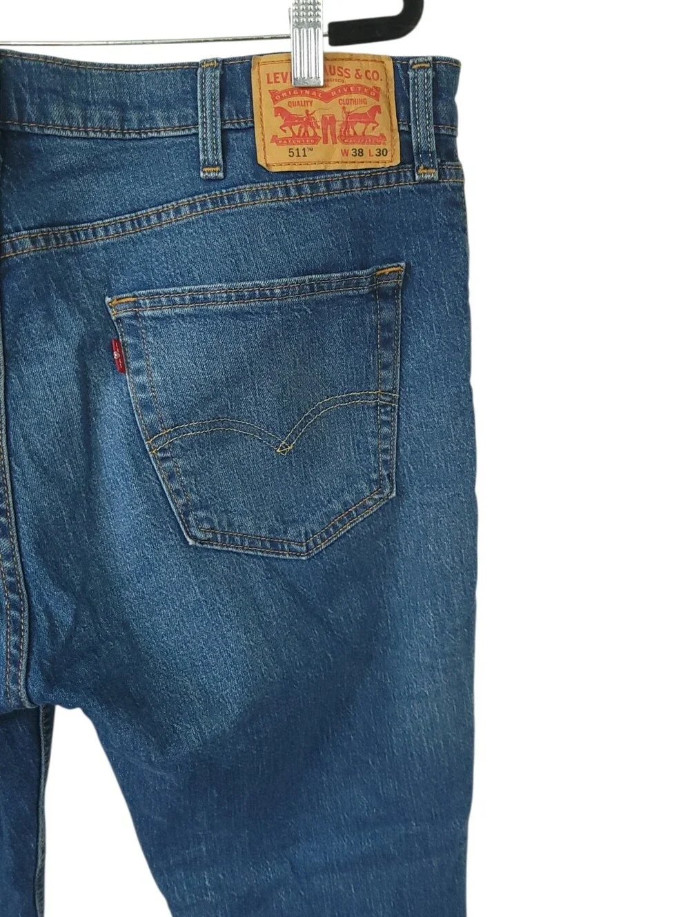 Levi’s 511 Men’s Jeans 38x30 Slim Fit Medium Wash Stretch Denim